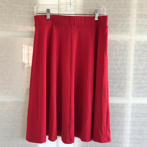 Green Envelope Dresses & Skirts - NWT Casual Couture by Green Envelope Red Skirt